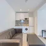 Cozy With Ac & Barbecue, Close To The Sea Apartment *