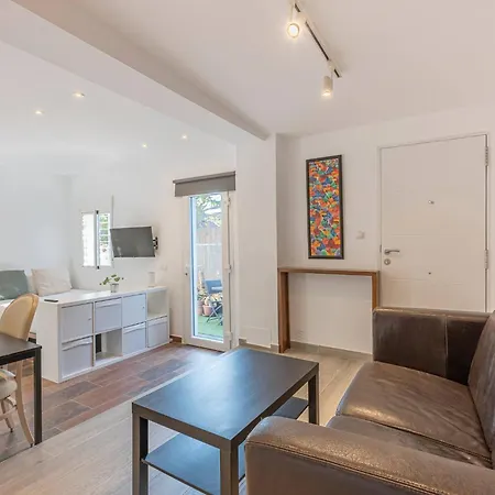 Cozy With Ac & Barbecue, Close To The Sea