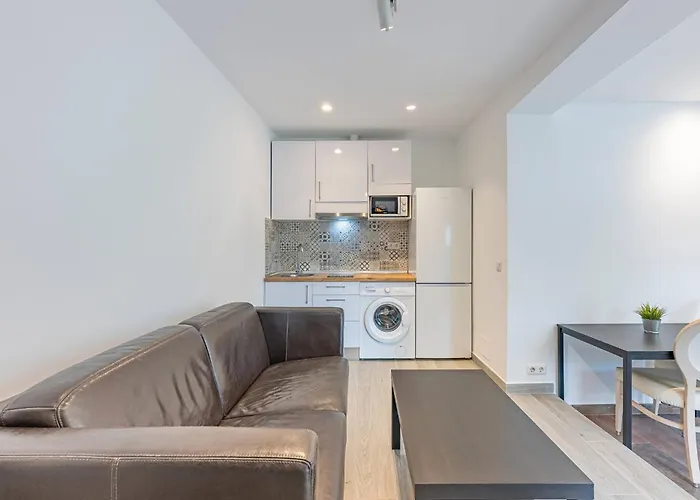 Cozy With Ac & Barbecue, Close To The Sea Apartmán *